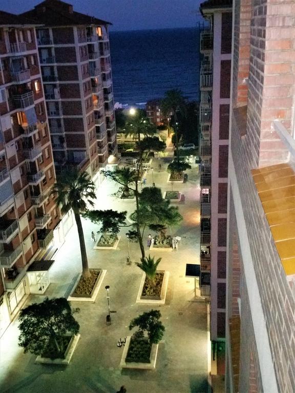 Helena Seaview & Beach-Apartment Montgat Buitenkant foto